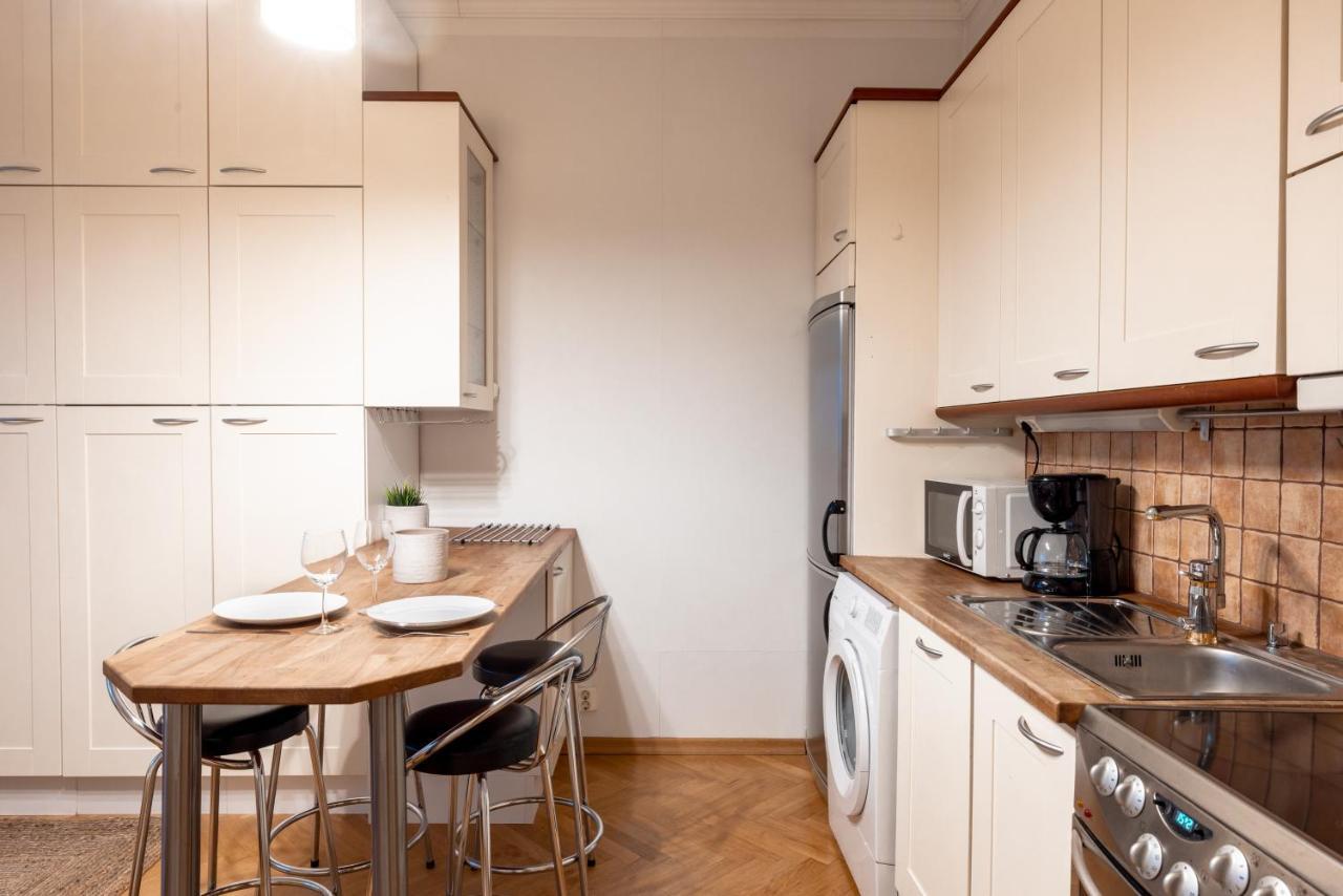 2Ndhomes Cozy & Compact Top Floor Studio In Erottaja Helsinki Zewnętrze zdjęcie